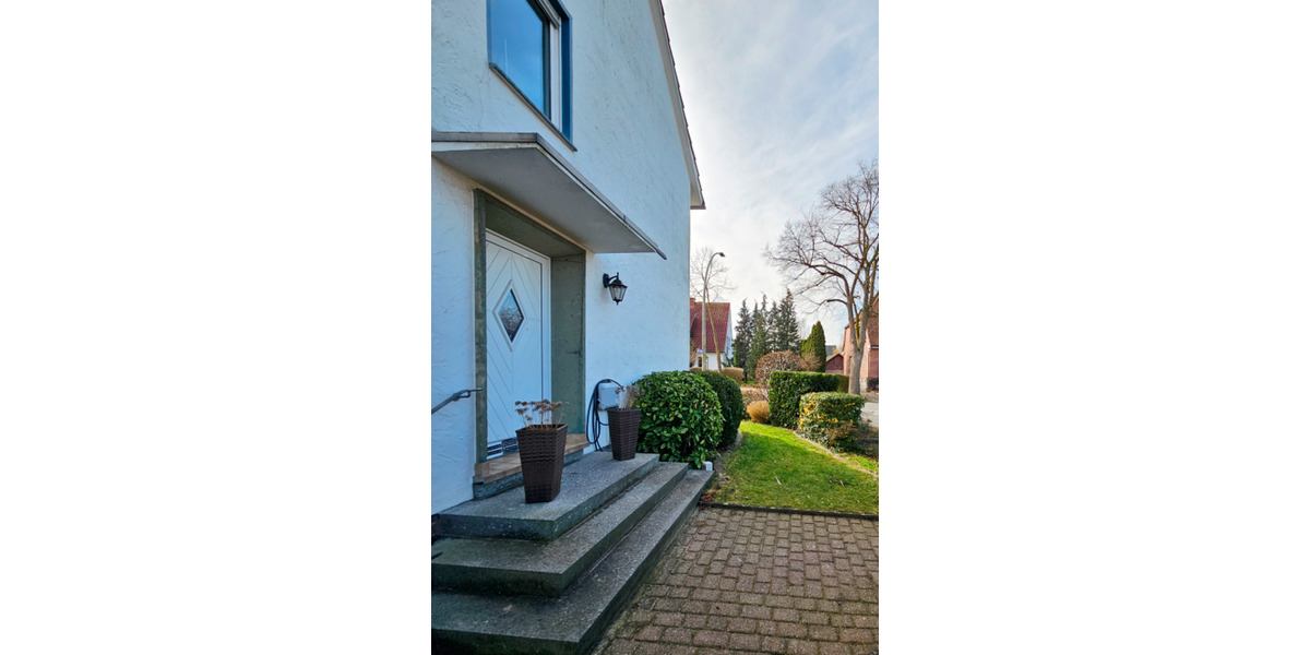 Einfamilienhaus Rheda-Wiedenbrück Wiedenbrück - 7 Zimmer, 140 m&sup2;, 450.000&euro; | Angebot:26277741