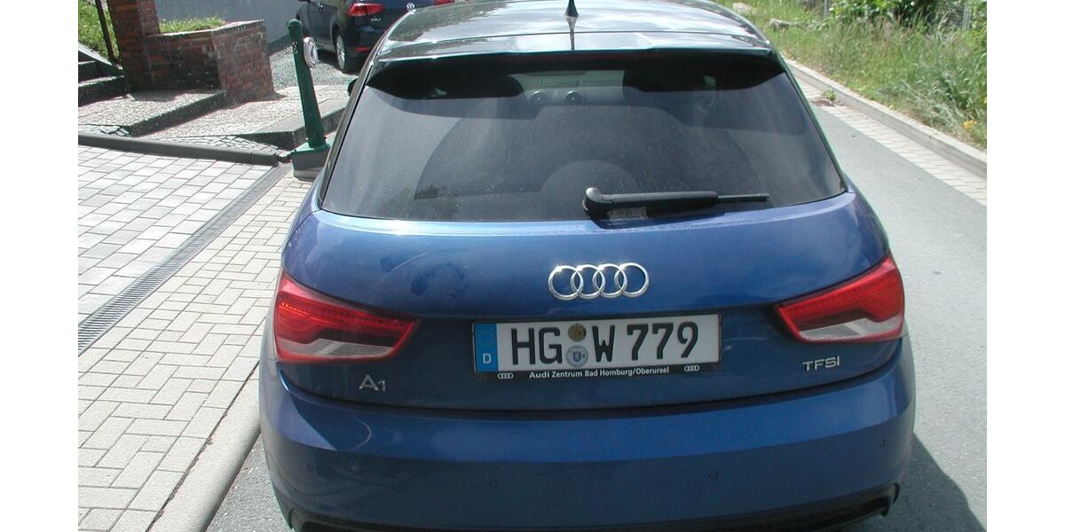 Audi A1 125.000 km 12.000 &euro; schmitten 61389