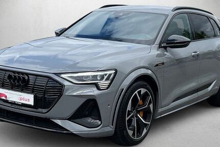 Audi e-tron 47.371 km 43.680 &euro; Mainz 55131