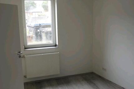 Wohnung Bergisch Gladbach - 2 Zimmer, 75 m&sup2;, 1.200&euro; | Angebot:24808583