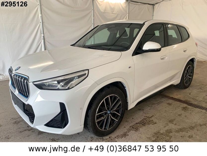 iX1