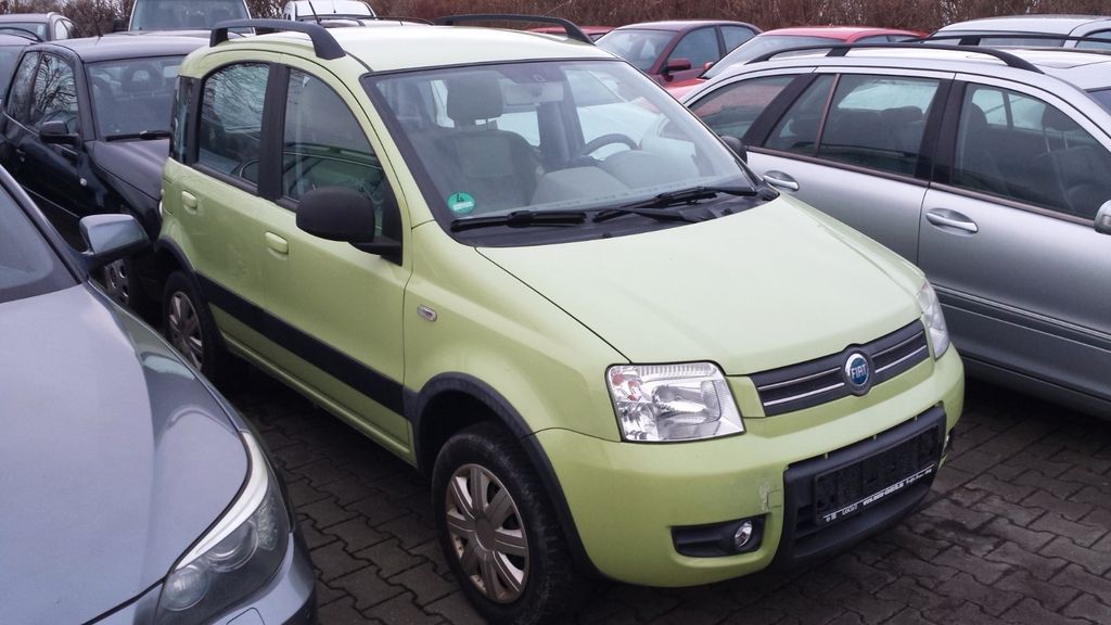 Fiat Panda 136.000 km 2.500 &euro; Chemnitz OT Wittgensdorf 09228