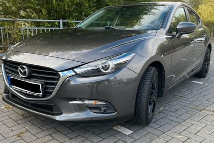 Mazda 3 51.000 km 14.400 &euro; Esens 26427