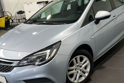 Opel Astra 141.000 km 8.495 &euro; Bretten 75015