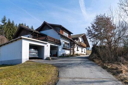 Haus Hutthurm - 12 Zimmer, 240 m&sup2;, 359.000&euro; | Angebot:26317026