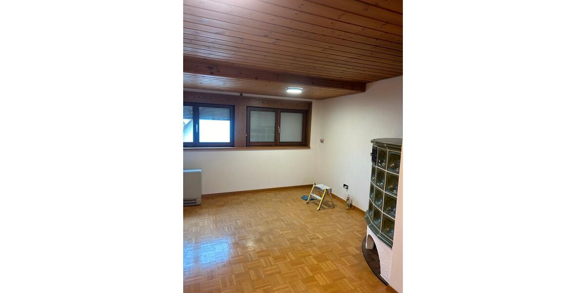 Wohnung 90 m2, in Gerhausen zu Vermieten 1 zimmer