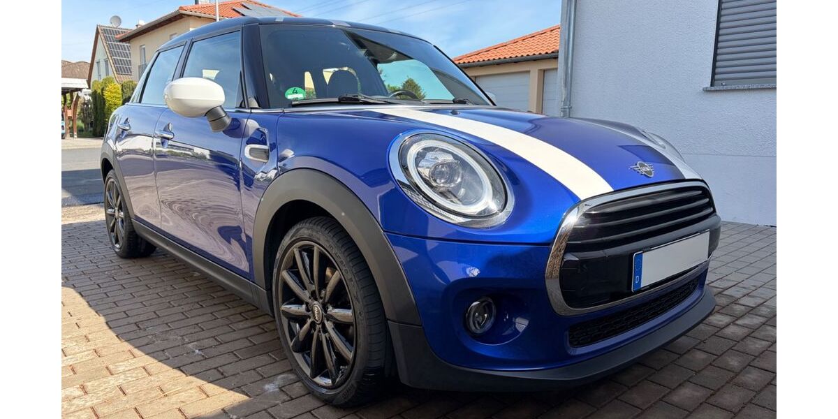 Mini Cooper 88.000 km 19.999 &euro; Brechen 65611