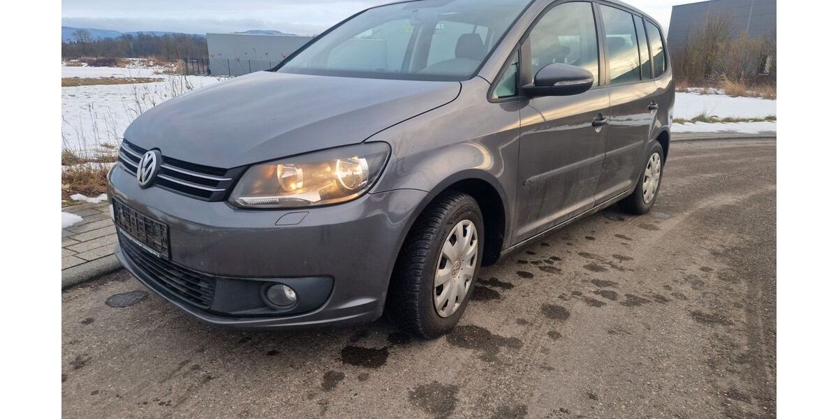 VW Touran 232.600 km 4.999 &euro; Schlierbach 73278