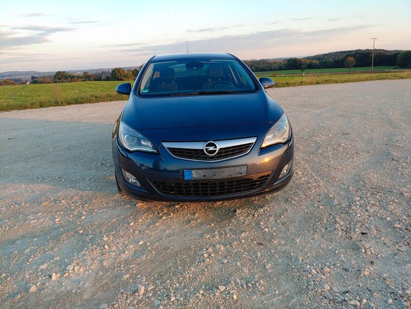 Opel Astra 190.000 km 3.000 € Gräfenberg 91322
