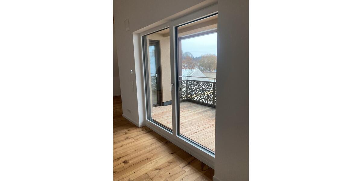 Etagenwohnung Ergoldsbach Langenhettenbach - 3 Zimmer, 86 m&sup2;, 1.000&euro; | Angebot:25366172