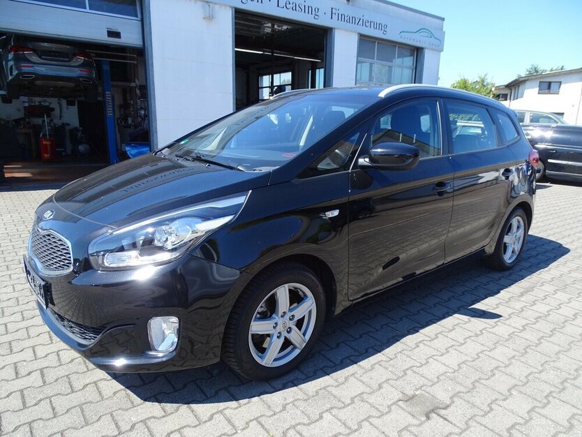 Kia Carens 1,6l Edition 7, Klima, 7-Sitzer, Sitzheizun 46.244 km 14.790 € Rodgau 63110
