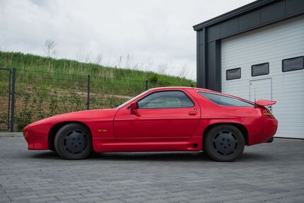 Porsche 928 208.000 km 21.928 &euro; Brohl Lützing 56656