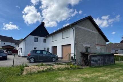 Einfamilienhaus mit großem Grundstück in Dahlem-Schmidtheim zimmer