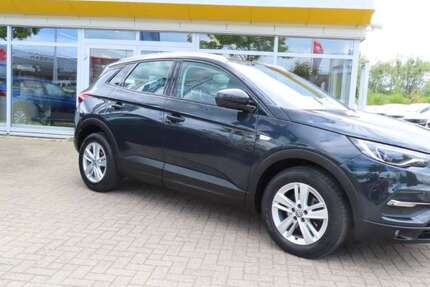 Opel Grandland 64.755 km 12.290 &euro; Schwerin 19057