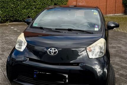 Toyota IQ 134.592 km 4.350 &euro; Hamburg 22089