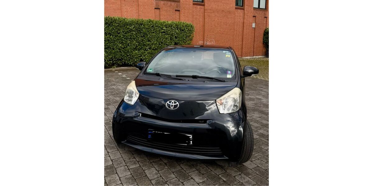Toyota IQ 134.592 km 4.350 &euro; Hamburg 22089