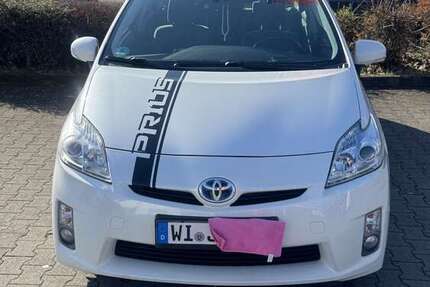 Toyota Prius 179.000 km 8.200 &euro; Mainz Kastel 55252