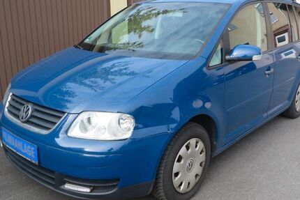VW Touran 106.000 km 2.500 &euro; Weissenfels 06667