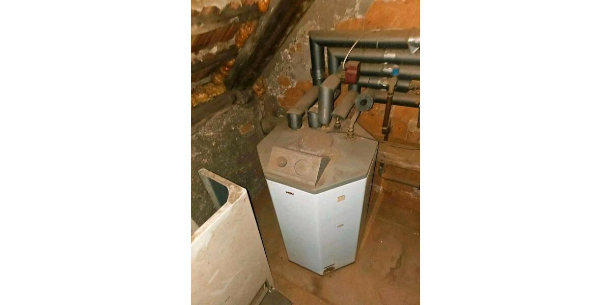 Mehrfamilienhaus, Wohnhaus Roßwein - 8 Zimmer, 140 m&sup2;, 689&euro; | Angebot:26550727