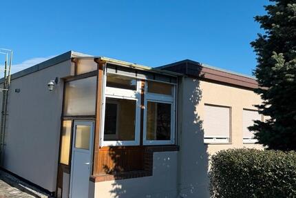 Haus direkt in Kolkwitz zu vermieten.Kaltmiete: 990 Euro 3 zimmer