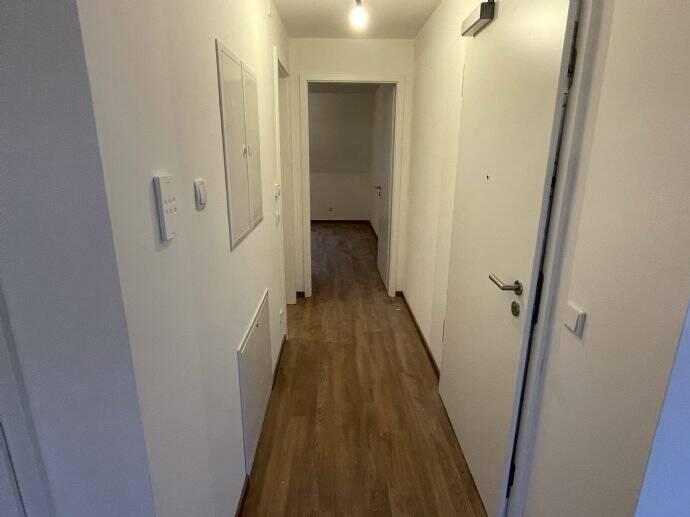 3-Zi.-Whg. mit Dachterrasse und Einbauküche B15 3 zimmer