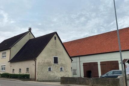 Haus Auhausen Dornstadt - 9 Zimmer, 200 m&sup2;, 230.000&euro; | Angebot:26977066