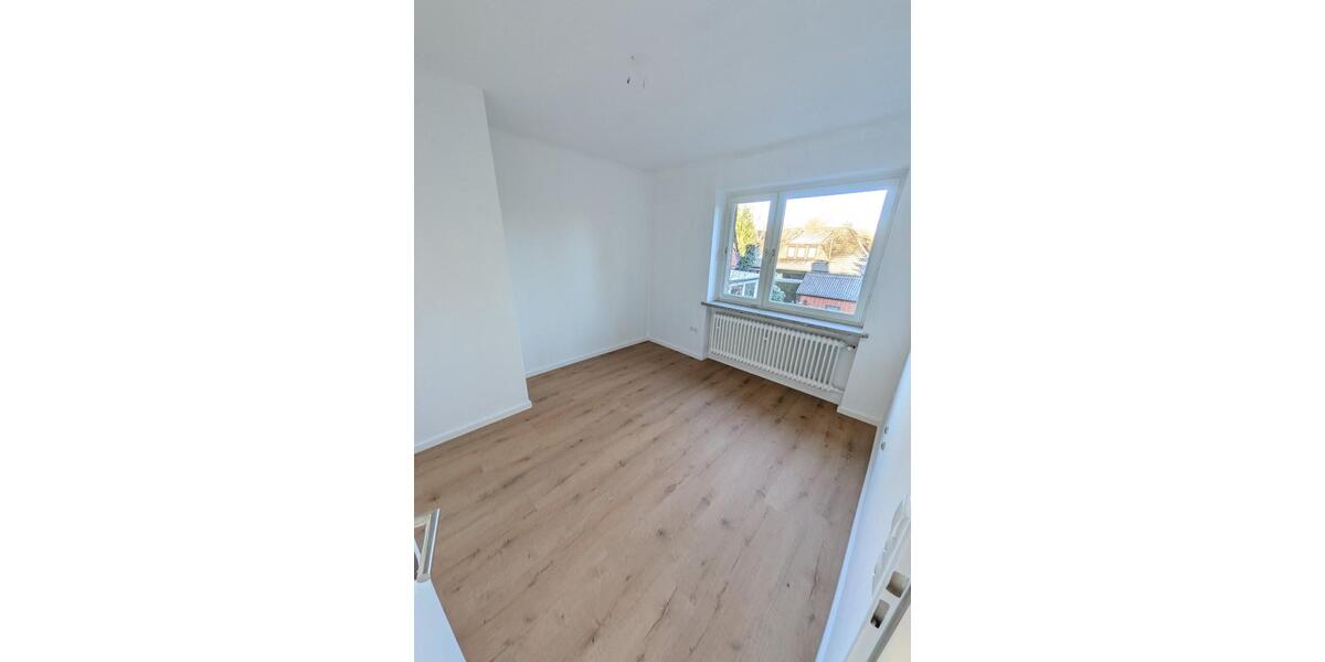 Schönes Reihenmittelhaus ca. 90 m², 4 Zimmer, Garten, Keller etc. 4 zimmer