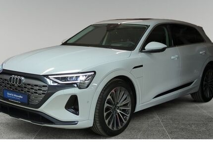 Audi Q8 e-tron 34.700 km 57.984 &euro; München 81476