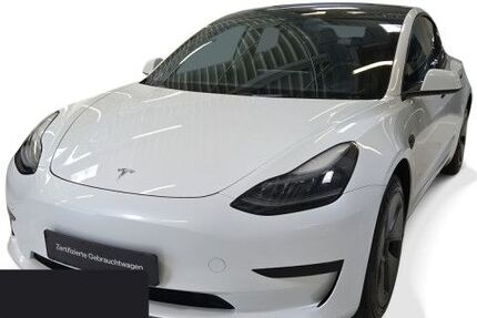 Tesla Model 3 42.250 km 29.400 &euro; Obertraubling 93083