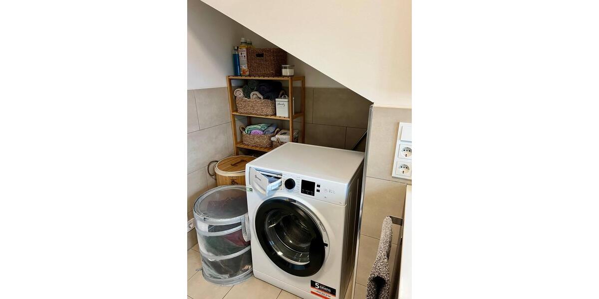 Dachgeschoßwohnung Tuntenhausen - 2 Zimmer, 71 m&sup2;, 1.050&euro; | Angebot:26394283