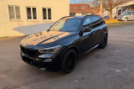 BMW X5 M50