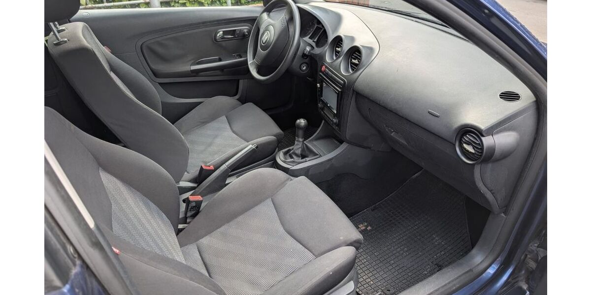 Seat Ibiza 198.125 km 2.500 &euro; Steinhagen 33803