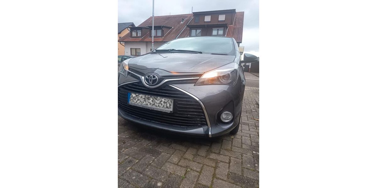Toyota Yaris 44.500 km 9.000 &euro; Ubstadt 76698