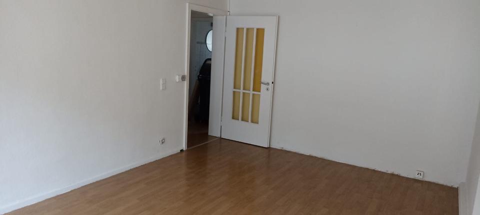 Etagenwohnung Alsdorf - 3 Zimmer, 67 m&sup2;, 650&euro; | Angebot:25050185