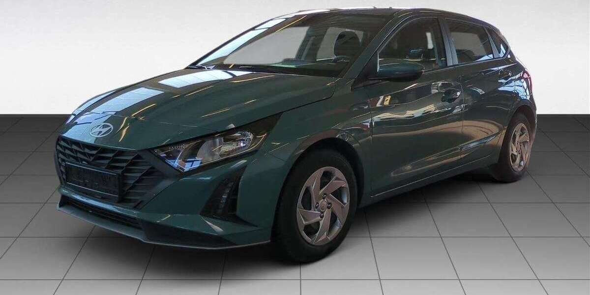 Hyundai i20 14.100 km 16.460 &euro; München 81677