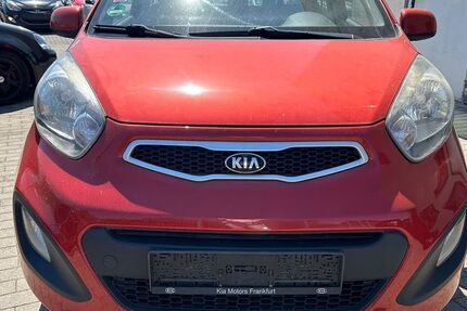 Kia Picanto 220.000 km 2.400 € Büdingen 63654