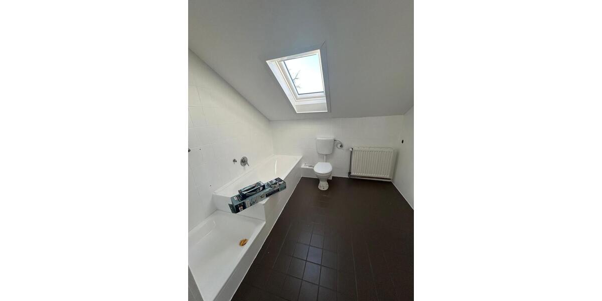 Einfamilienhaus Esens - 6 Zimmer, 160 m&sup2;, 1.000&euro; | Angebot:26284389