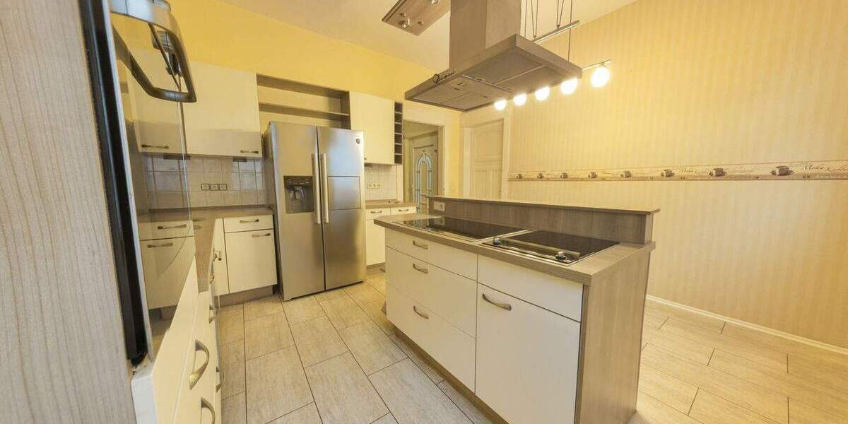 Reihenendhaus Bonn Lannesdorf - 9 Zimmer, 191 m&sup2;, 429.000&euro; | Angebot:25821891