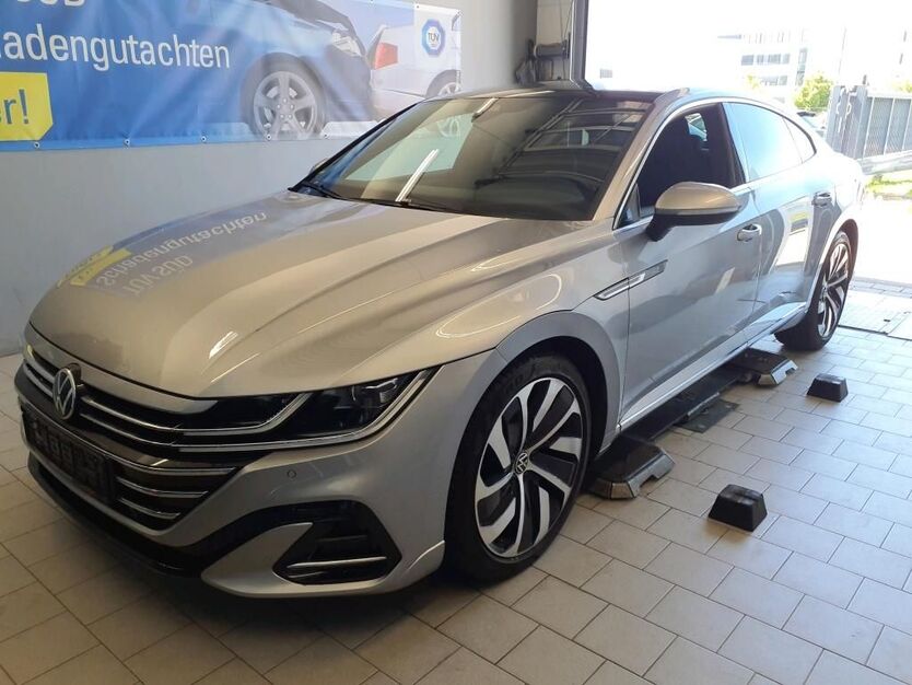 VW Arteon 150.494 km 23.990 € Vechelde 38159
