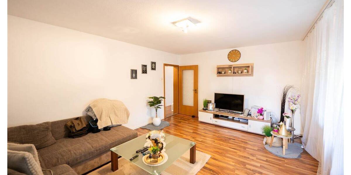 Etagenwohnung Ulm Mitte - 4 Zimmer, 80 m&sup2;, 199.000&euro; | Angebot:26858592