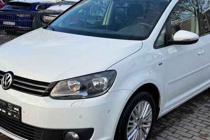 VW Touran 242.000 km 5.990 € Schleswig 24837