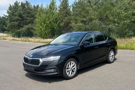 Skoda Octavia 110.000 km 10.900 &euro; Mittenwalde 15749