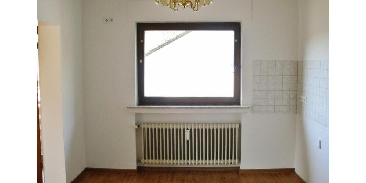 Dachgeschoßwohnung Kall - 3 Zimmer, 87 m&sup2;, 696&euro; | Angebot:23226679