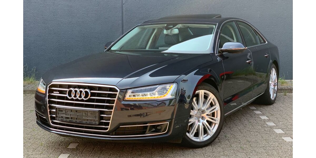 Audi A8 199.150 km 18.500 &euro; Stade 21682