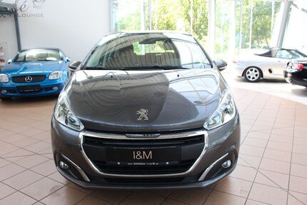 Peugeot 208 81.340 km 7.690 &euro; Celle 29227