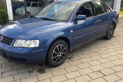 VW Passat 208.000 km 1.999 € Urbach (30km östlich von Stuttgart) 73660