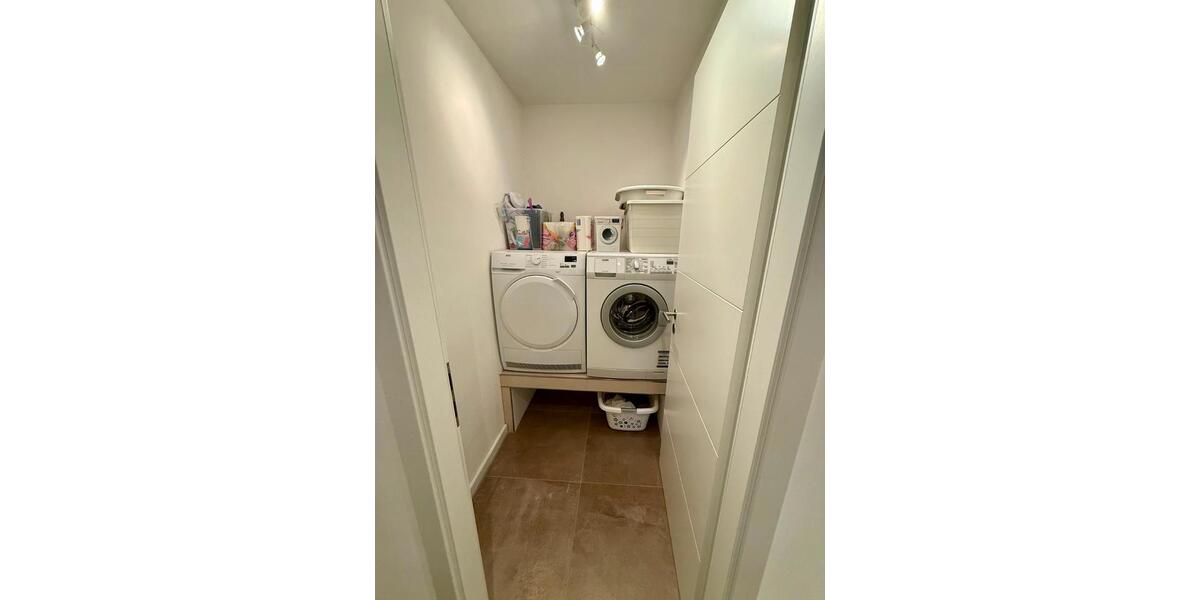 Dachgeschoßwohnung Augsburg Lechhausen - 3 Zimmer, 84 m&sup2;, 430.000&euro; | Angebot:27190864