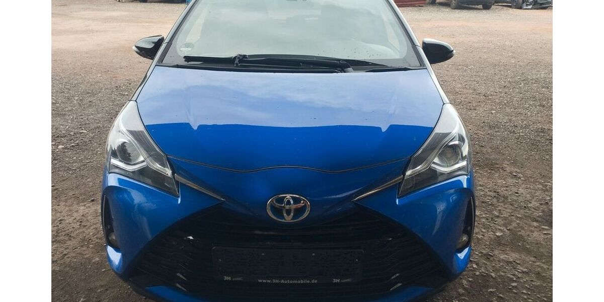 Toyota Yaris 65.000 km 10.500 &euro; Konz-koenen 54329