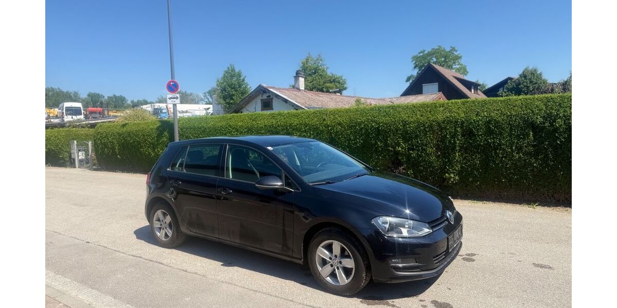 VW Golf 170.000 km 4.499 &euro; Rosenheim 83026