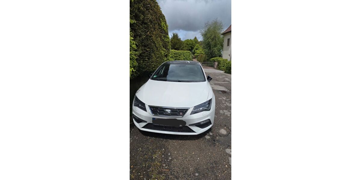 Seat Leon 21.000 km 12.500 &euro; Freudenstadt 72250